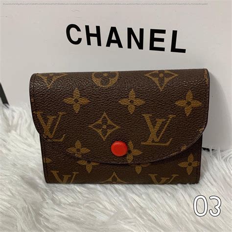 กระเป๋าสตางค์ louis vuitton ผู้หญิง